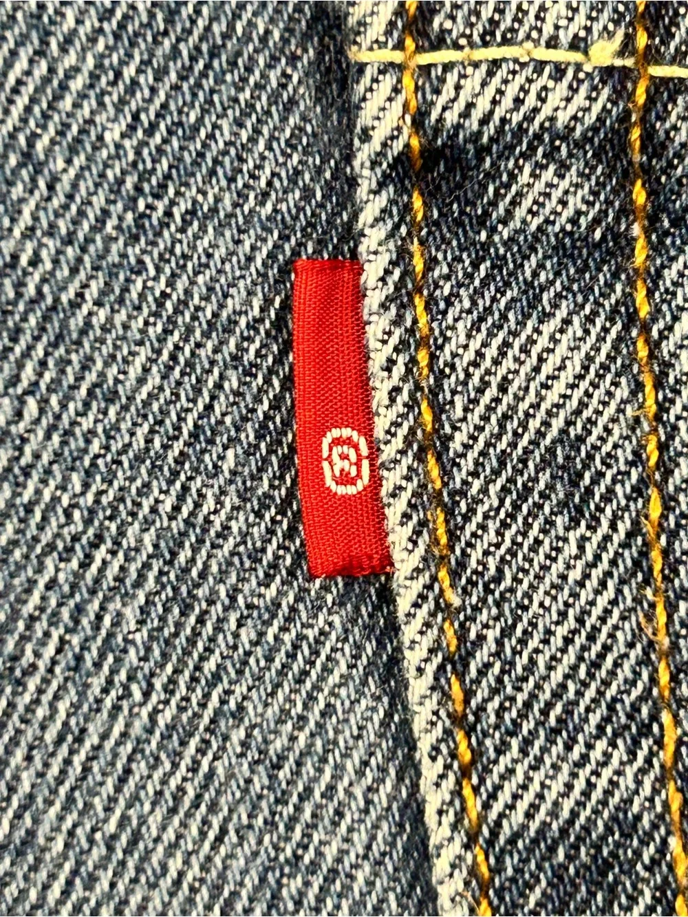 Levi’s 550 Classic Men's Relaxed Straight Jeans 42/34 100% Cotton Casual Denim